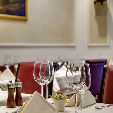 Euler Hotel 4*